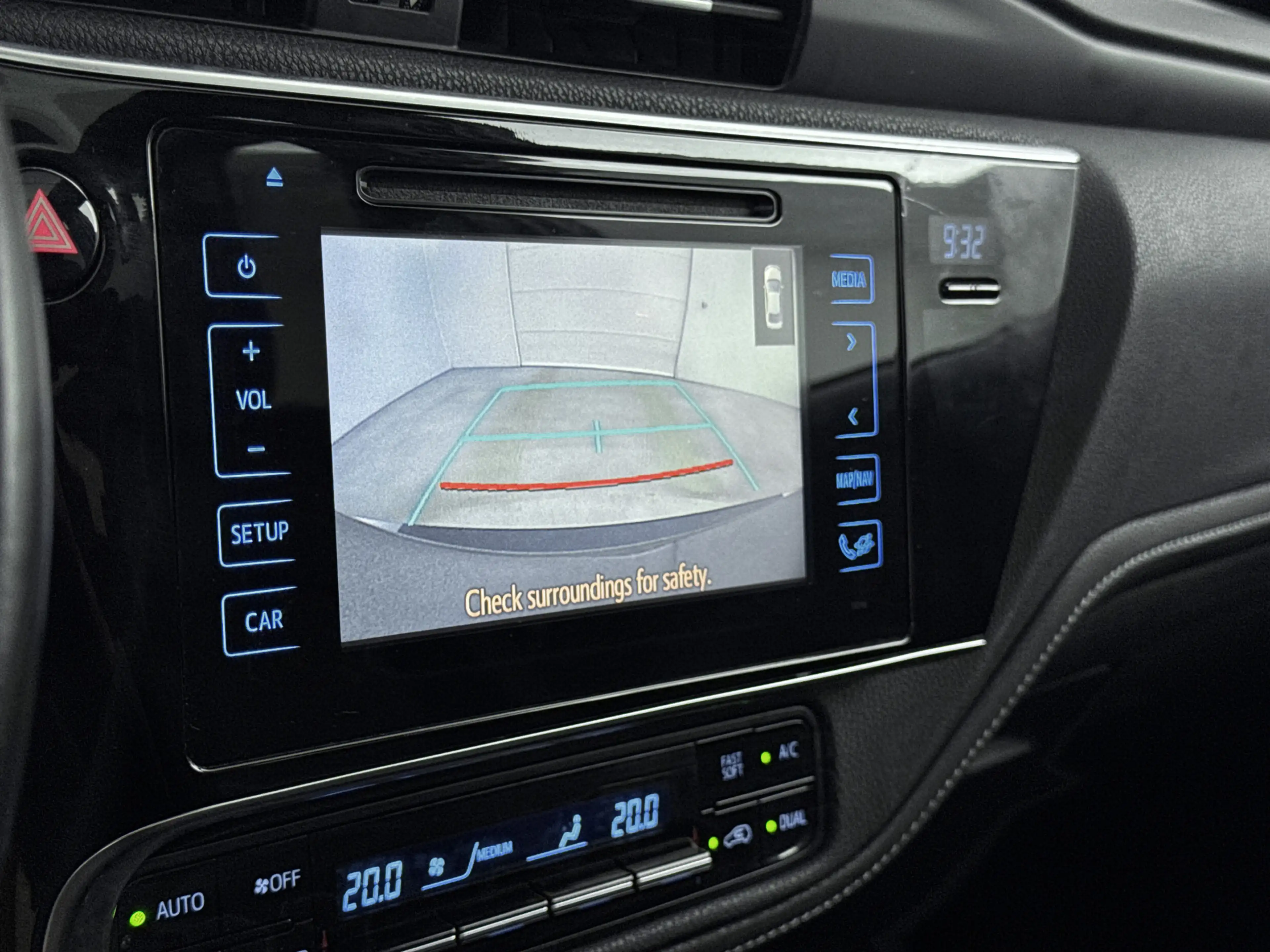 Toyota Auris 1.8 Hybrid Executive | Panodak | Parkeersensoren V — photo 11