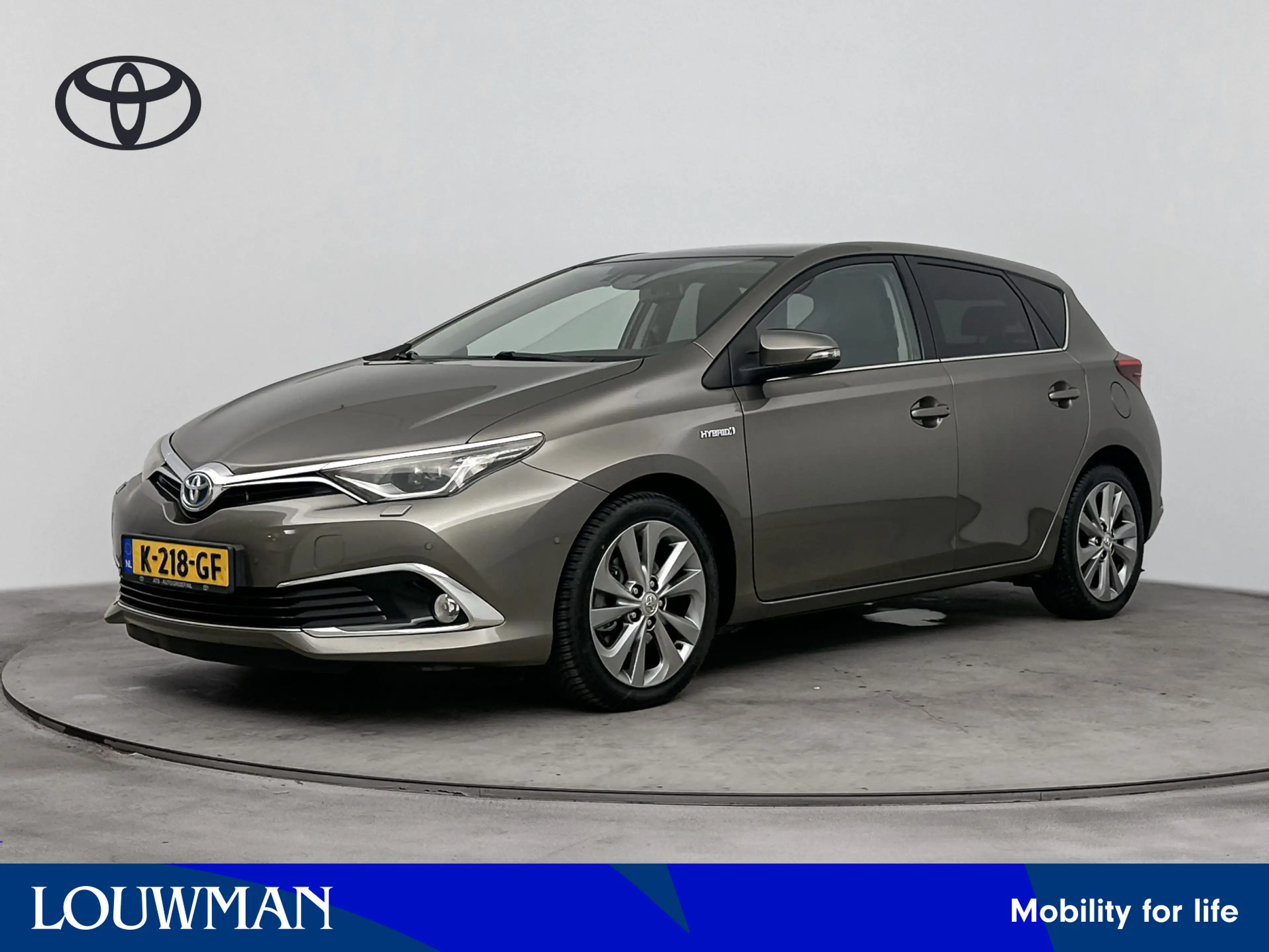 Toyota Auris 1.8 Hybrid Executive | Panodak | Parkeersensoren V