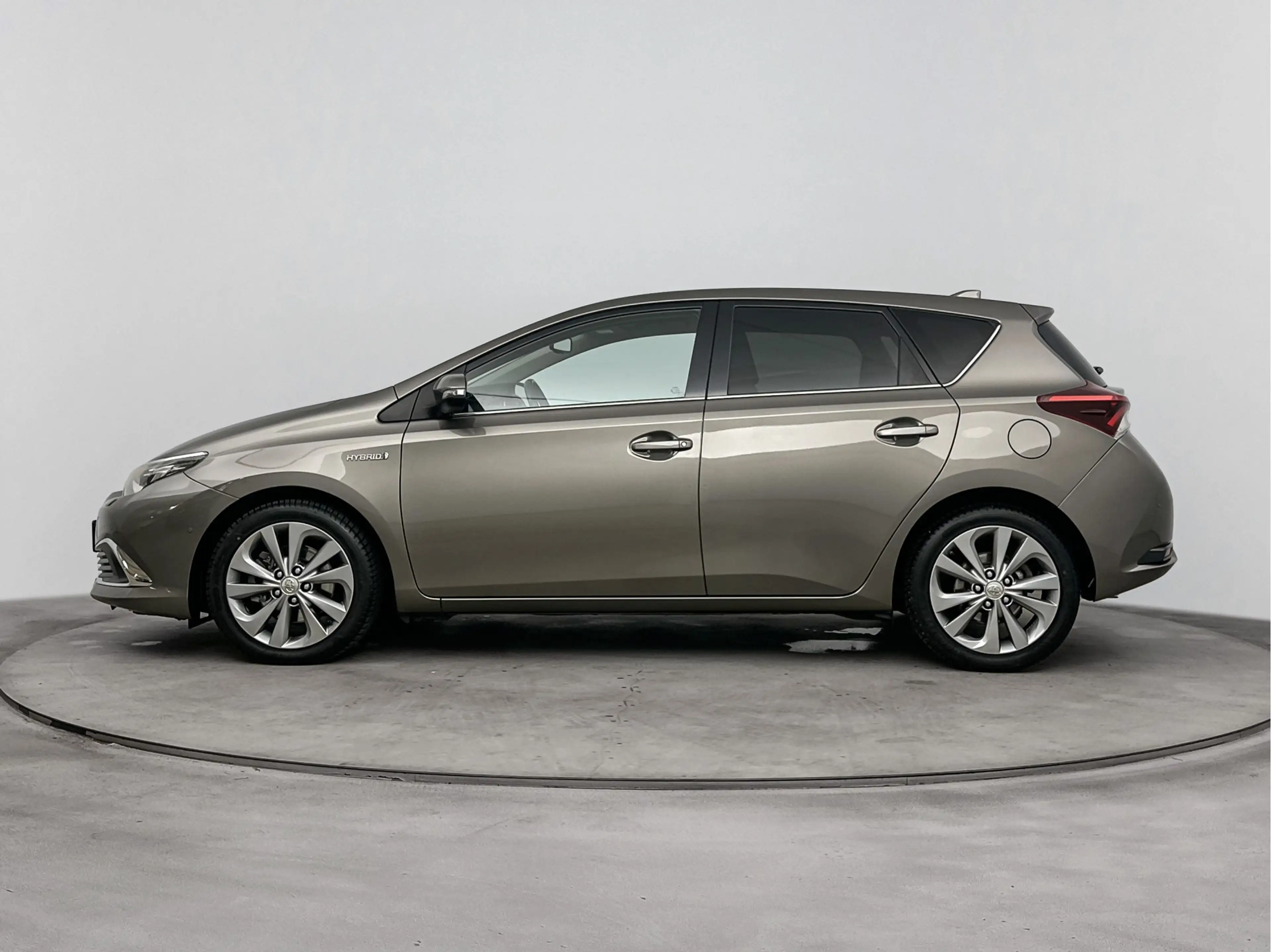 Toyota Auris 1.8 Hybrid Executive | Panodak | Parkeersensoren V — photo 3