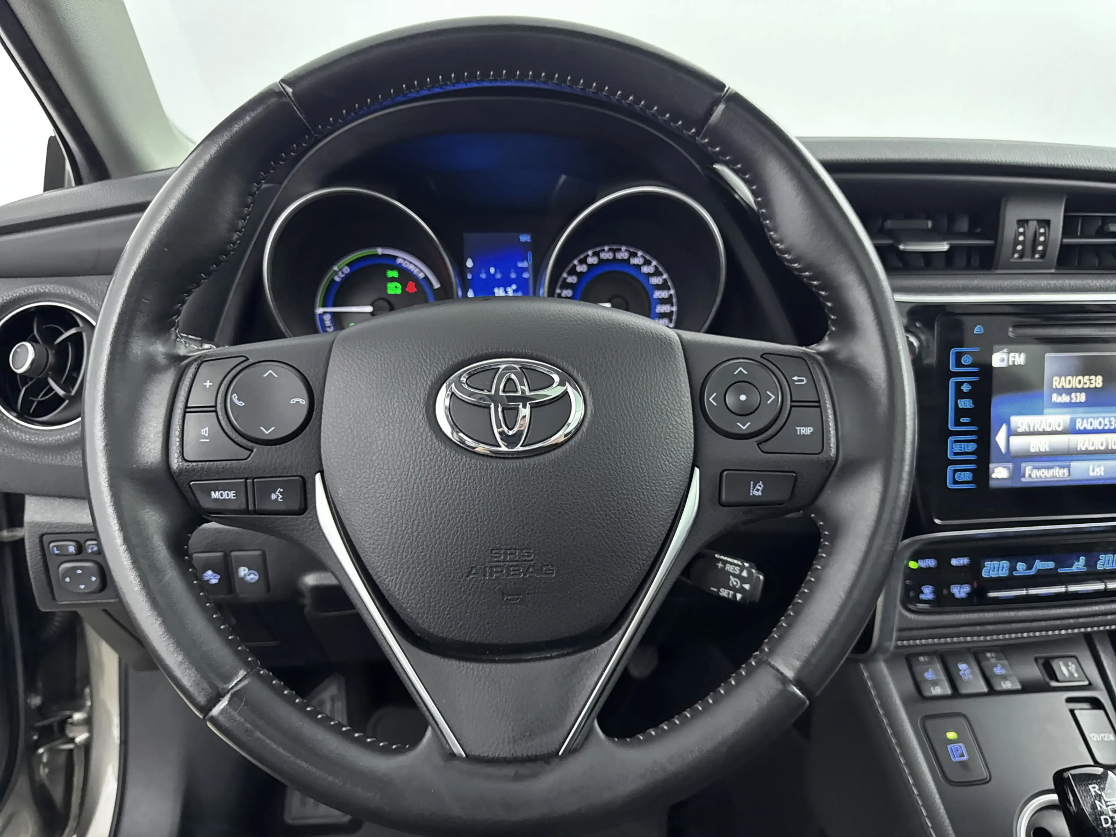 Toyota Auris 1.8 Hybrid Executive | Panodak | Parkeersensoren V — photo 7