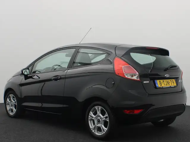 Ford Fiesta view 3