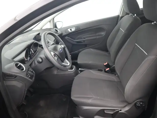 Ford Fiesta view 18