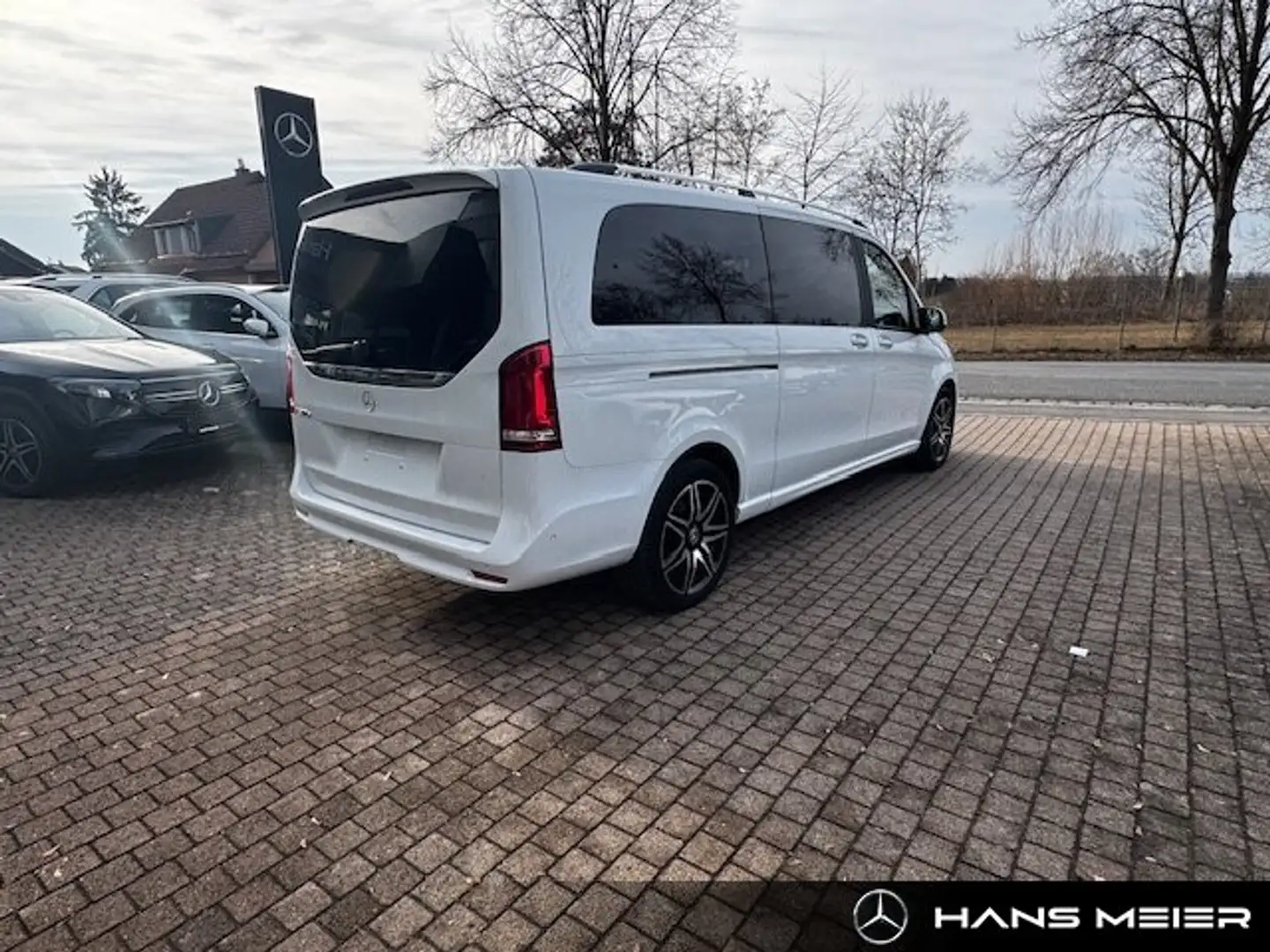 Mercedes-Benz V 300 V 300 d AMG Extralang 7S Distronic Burmester AHK Weiß - 2