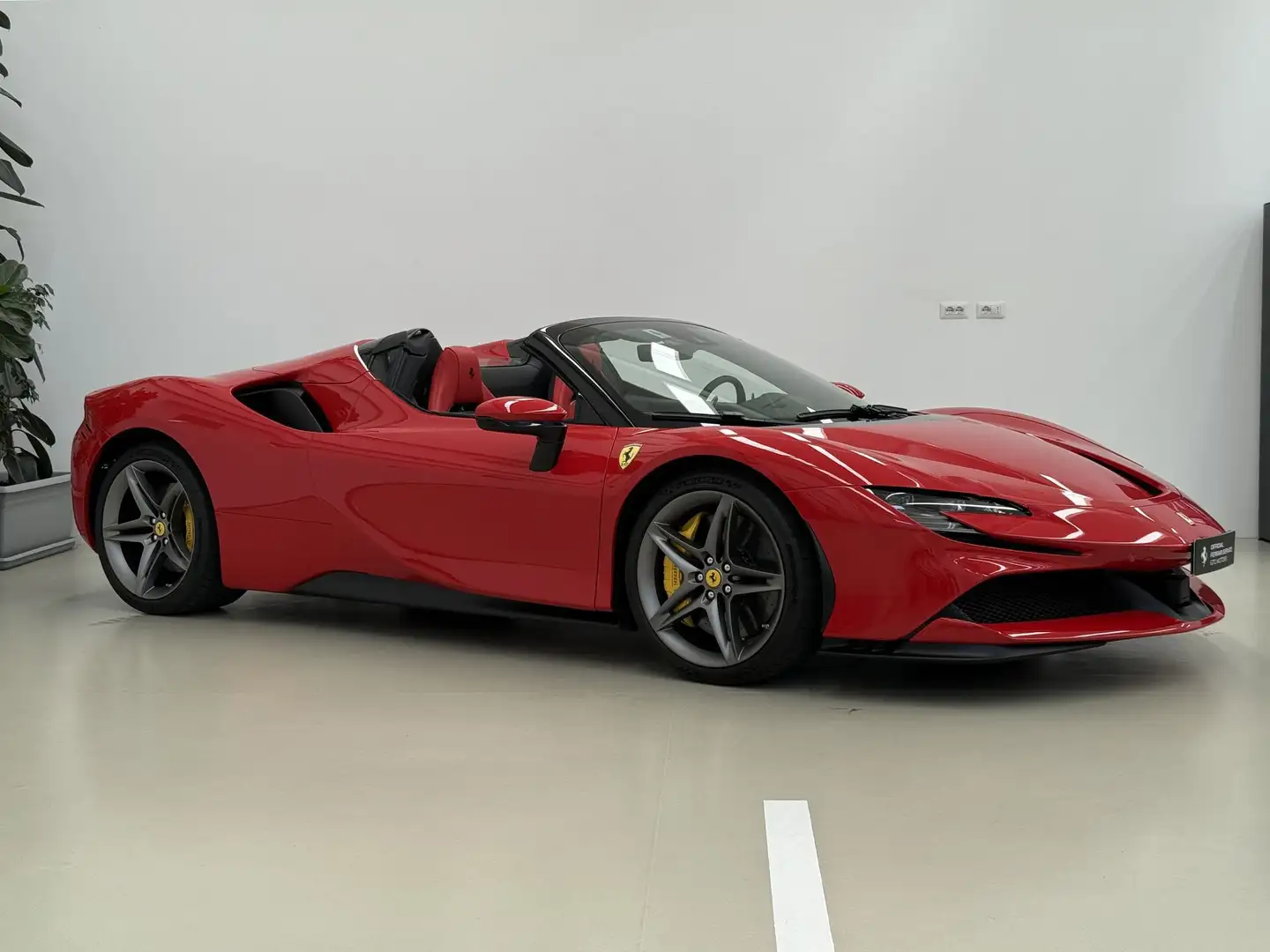Ferrari SF90 Spider SF90 Spider Rood - 1