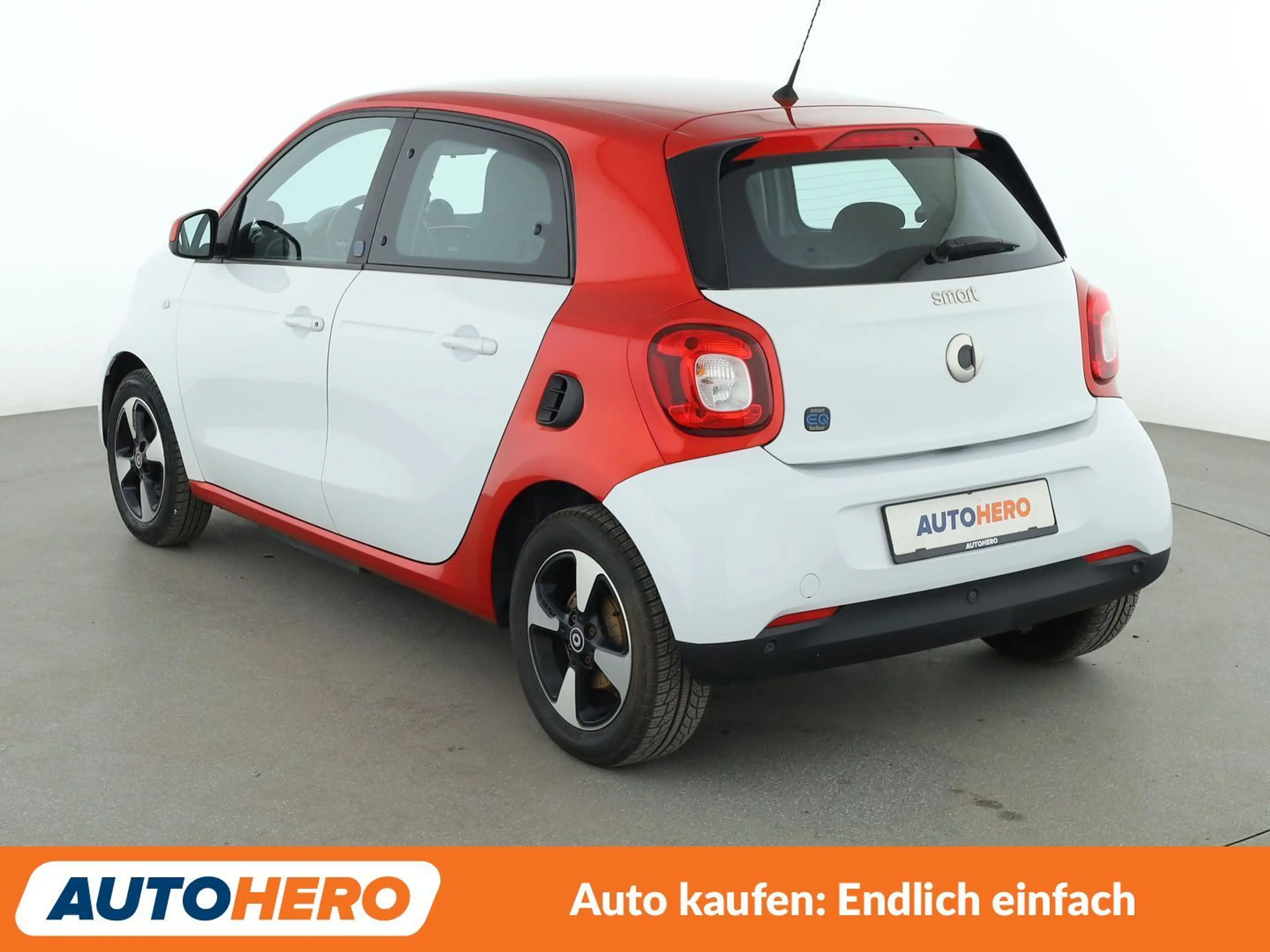 smart forFour electric drive 60 kW passion*TEMPO*SHZ*KLIMA* — photo 4