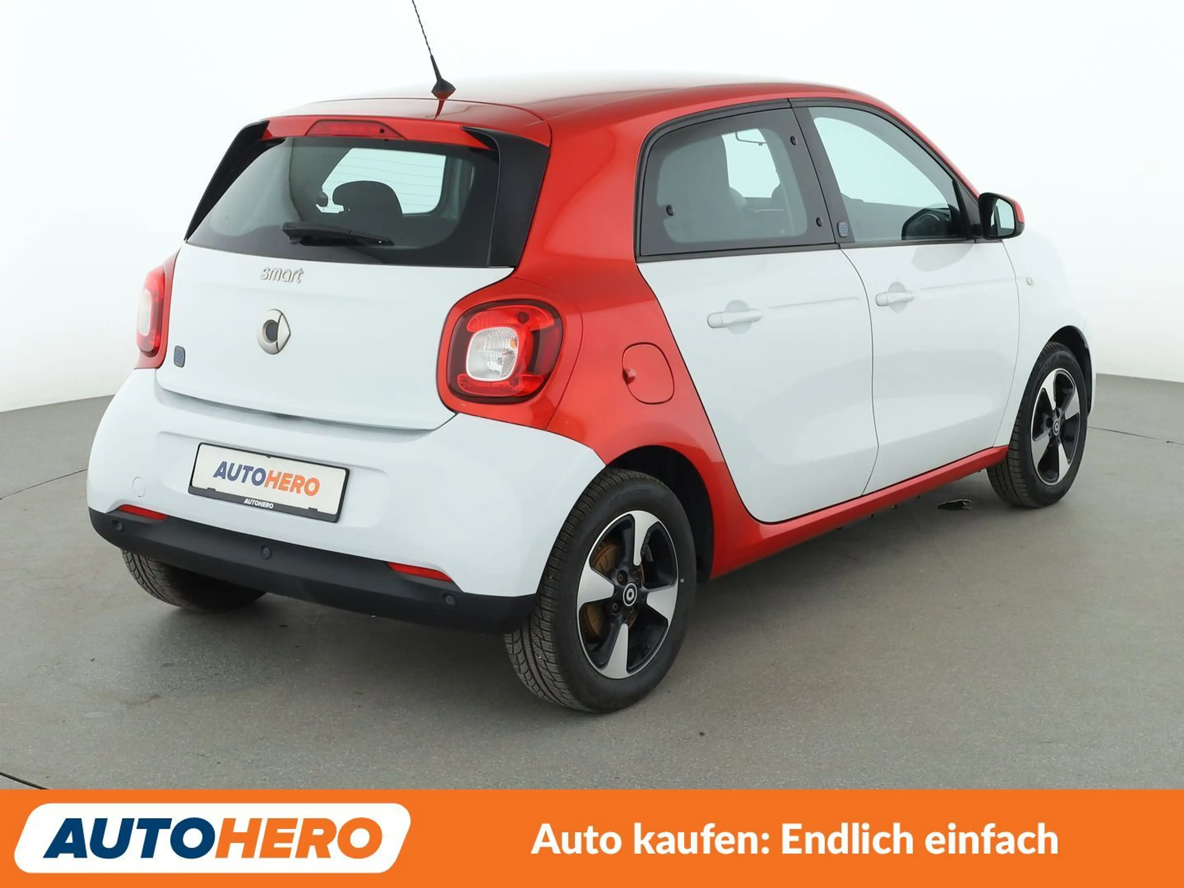 smart forFour electric drive 60 kW passion*TEMPO*SHZ*KLIMA* — photo 6
