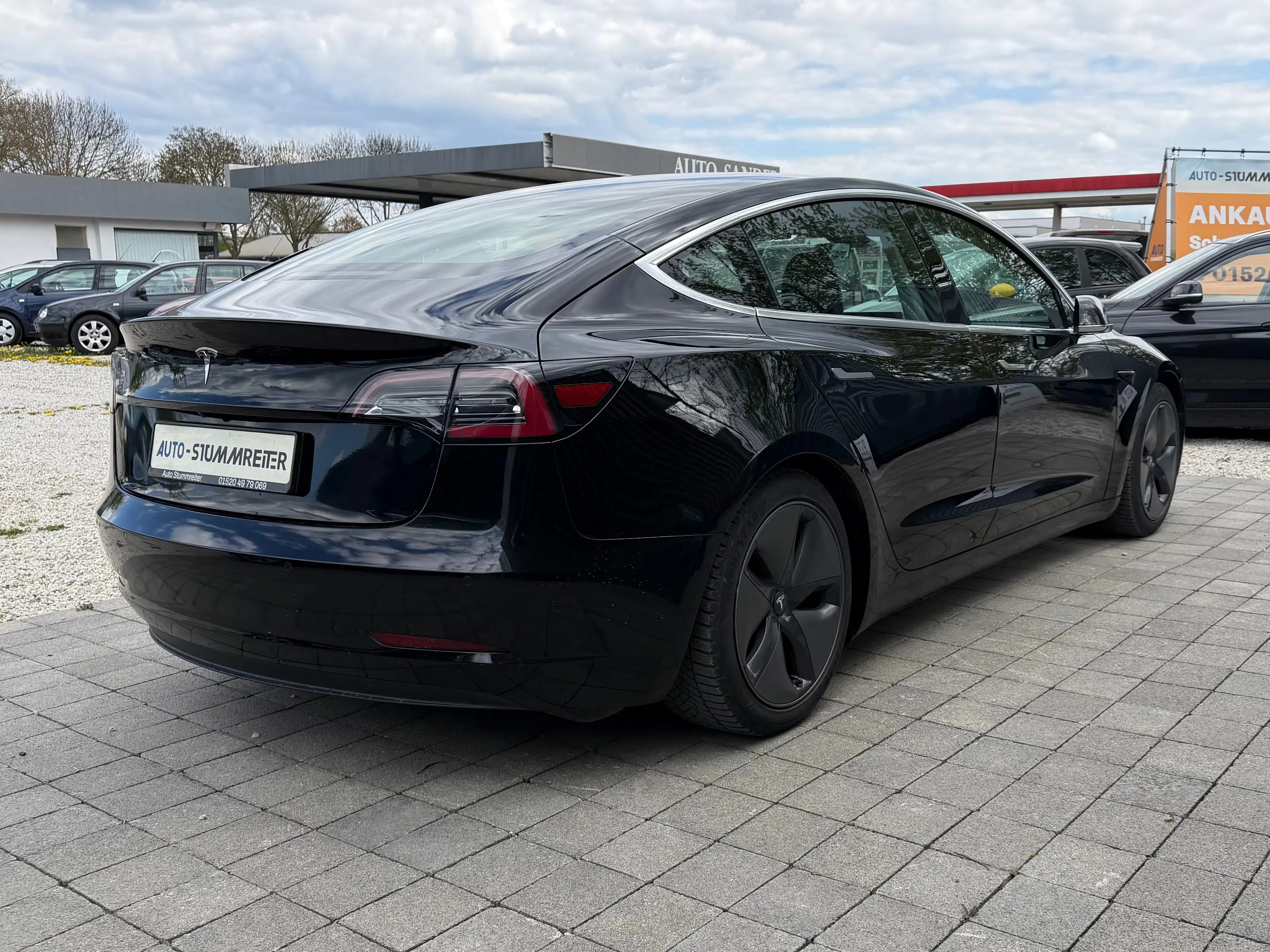 Tesla Model 3 Model 3 MwSt — photo 3