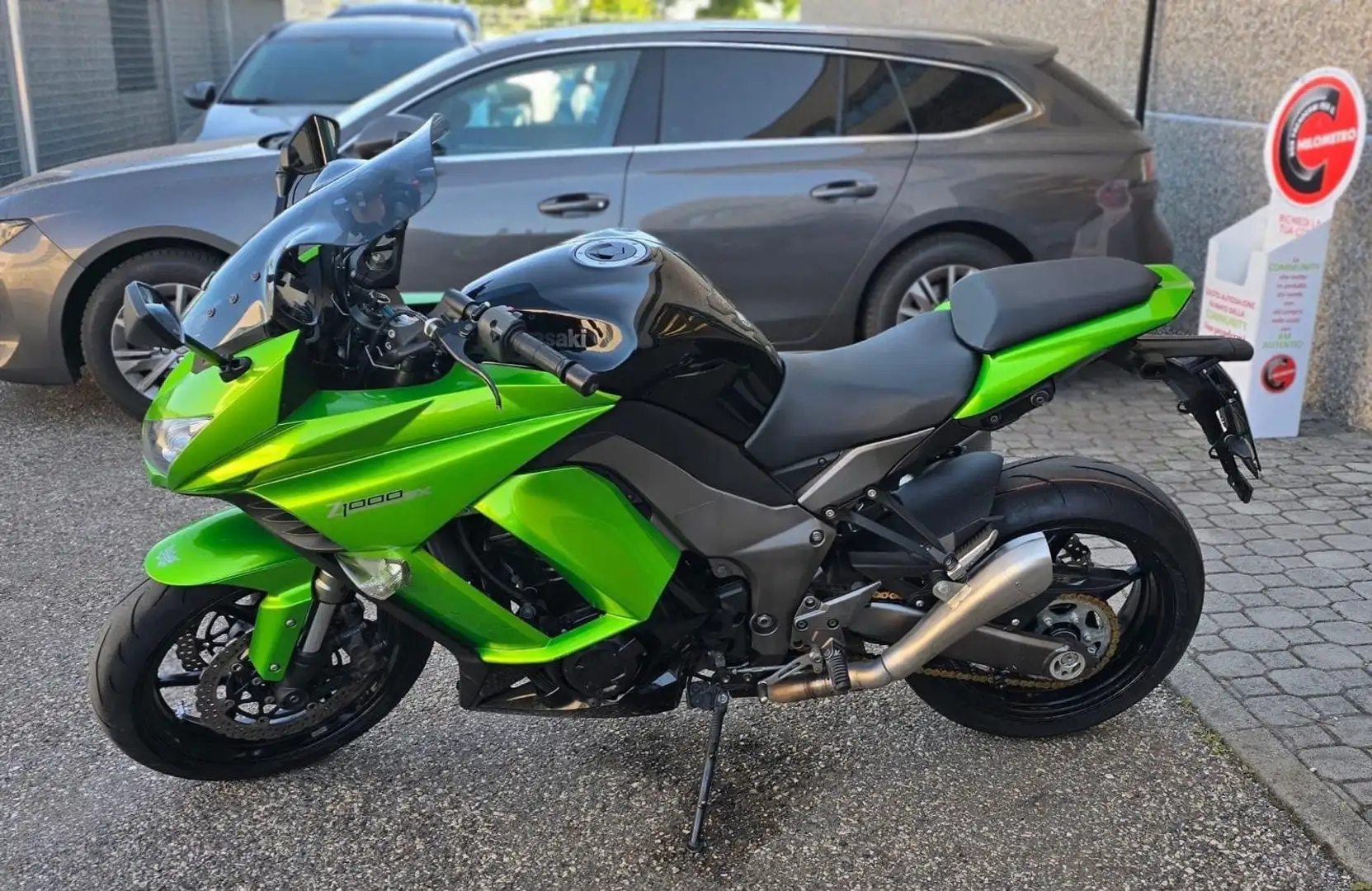 Kawasaki Z1000 SX Green - 2