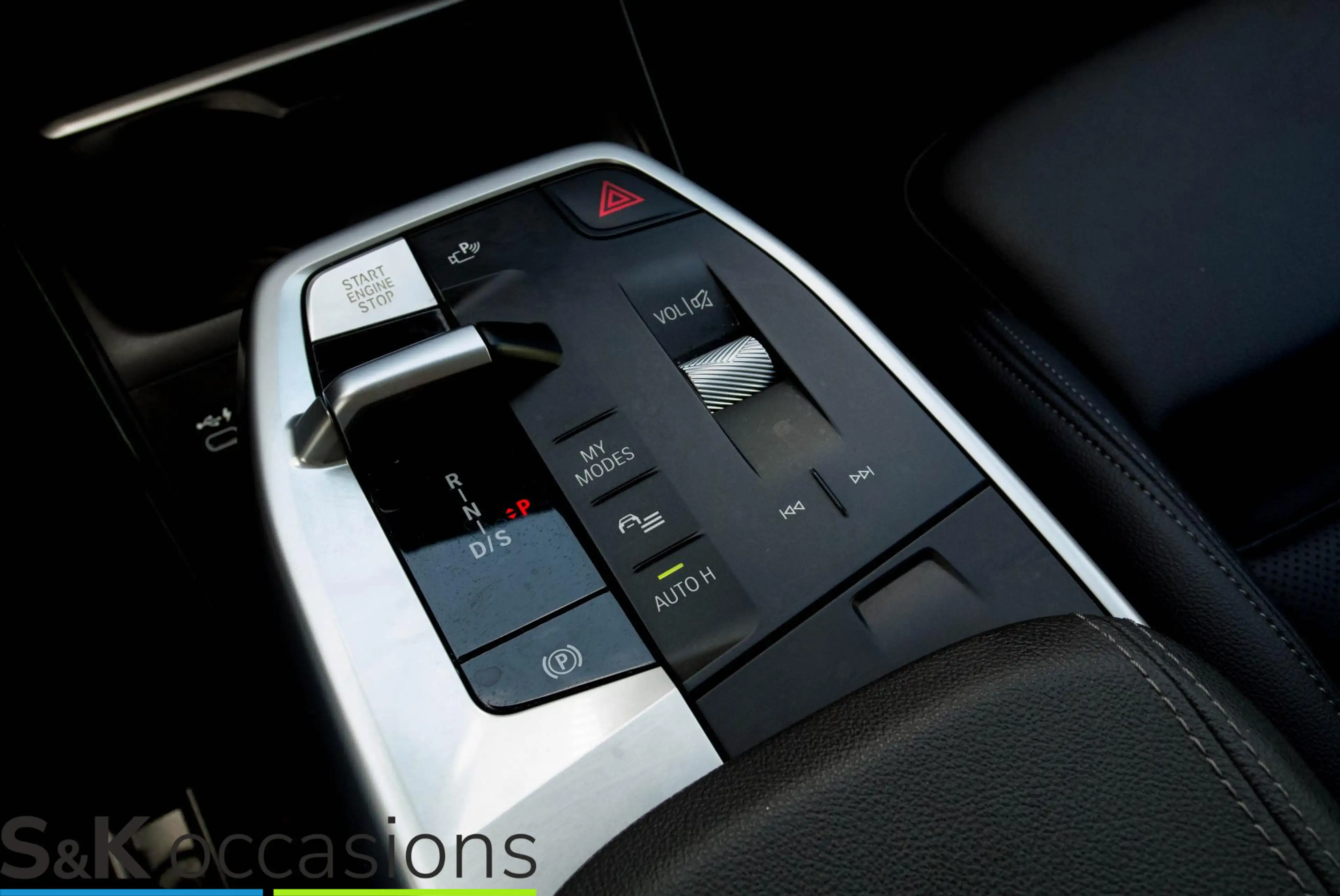 BMW 225 2-serie Active Tourer 225e xDrive — photo 25