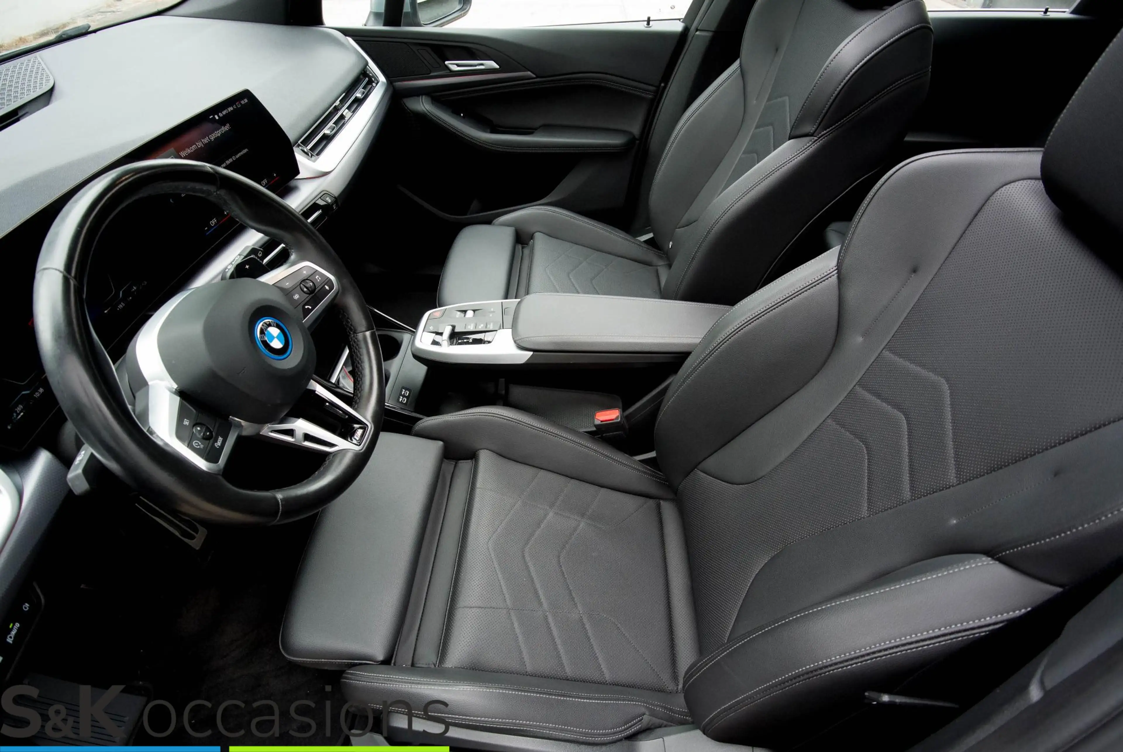 BMW 225 2-serie Active Tourer 225e xDrive — photo 15