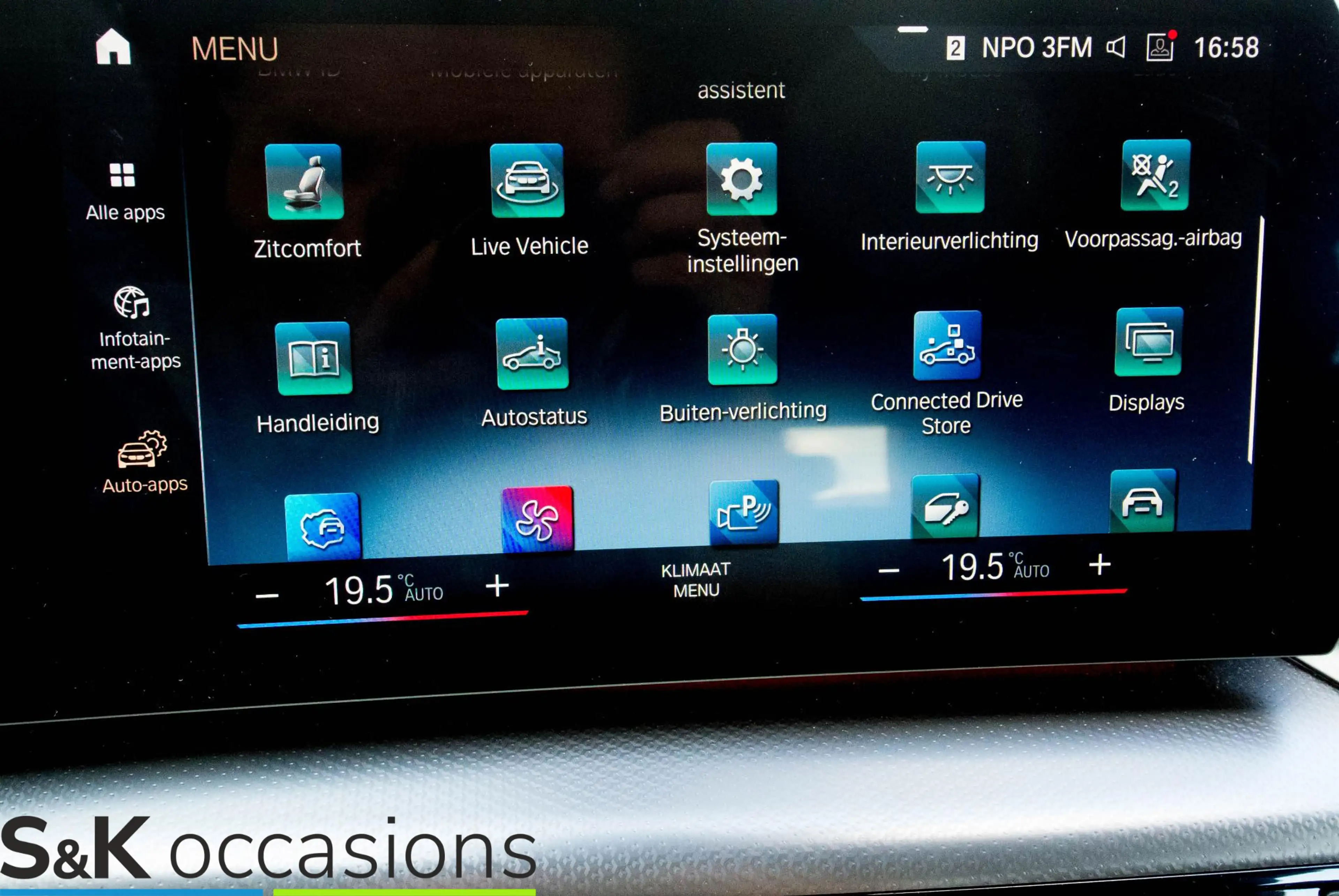 BMW 225 2-serie Active Tourer 225e xDrive — photo 21