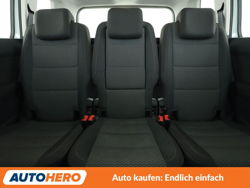 Volkswagen Touran 1.6 TDI Comfortline BM*PDC*SHZ*KLIMA*AHK* — photo 15
