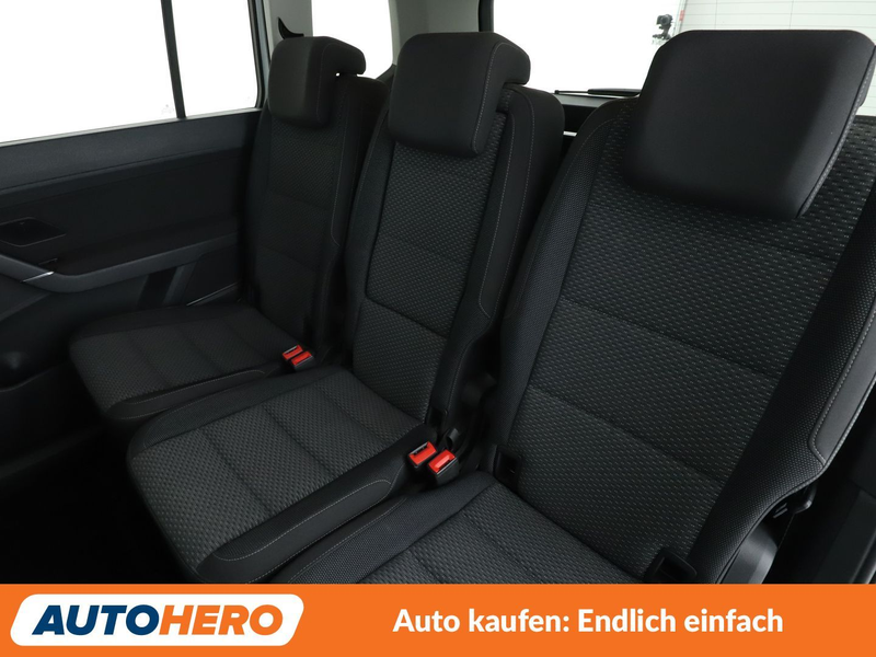 Volkswagen Touran 1.6 TDI Comfortline BM*PDC*SHZ*KLIMA*AHK* — photo 14