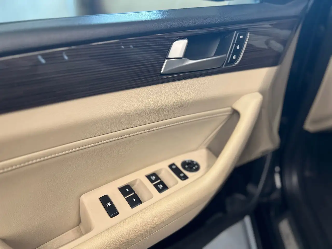 Hyundai SONATA снимка Hyundai SONATA