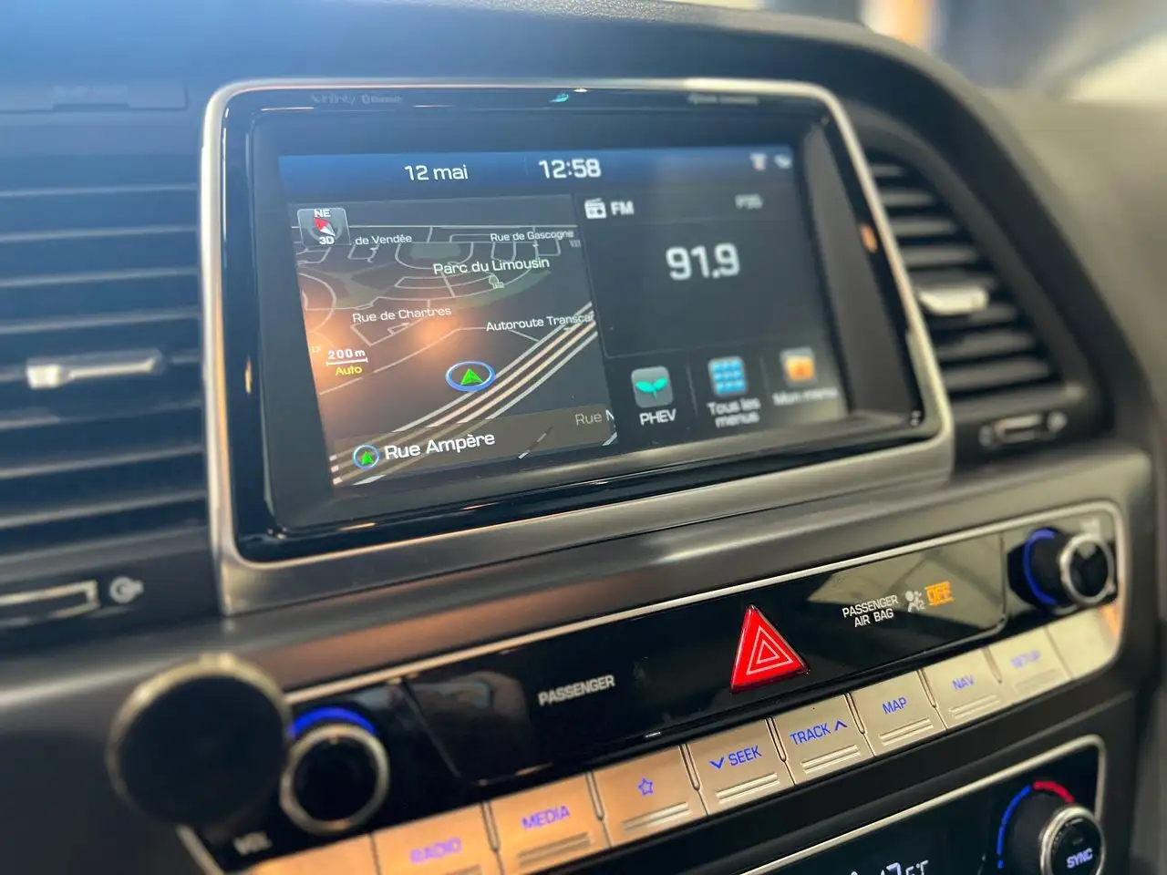 Hyundai SONATA снимка Hyundai SONATA