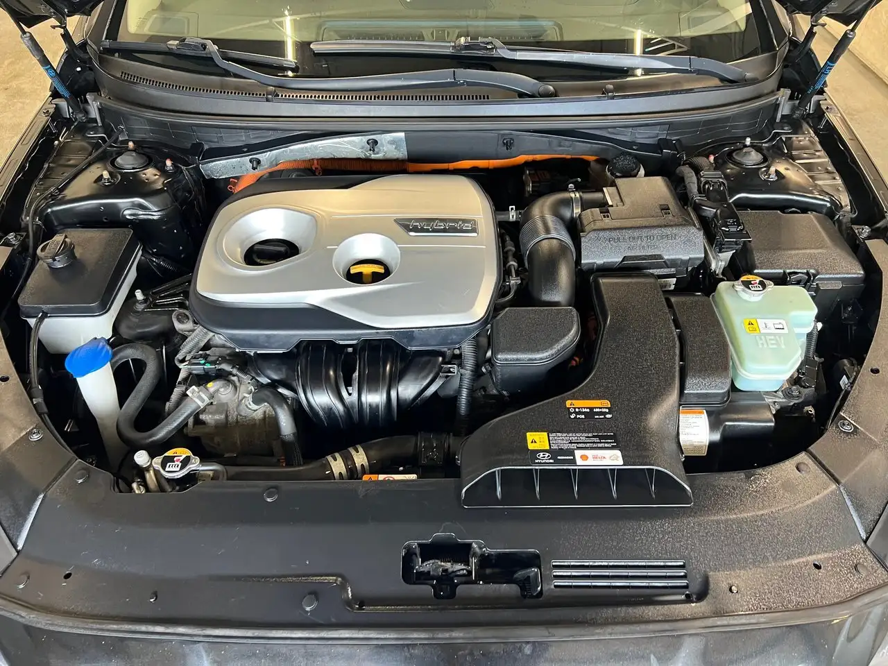 Hyundai SONATA снимка Hyundai SONATA