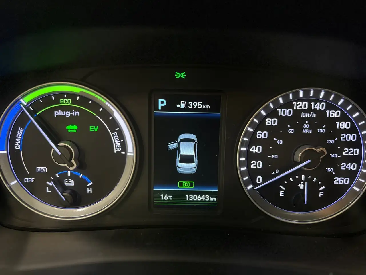 Hyundai SONATA снимка Hyundai SONATA