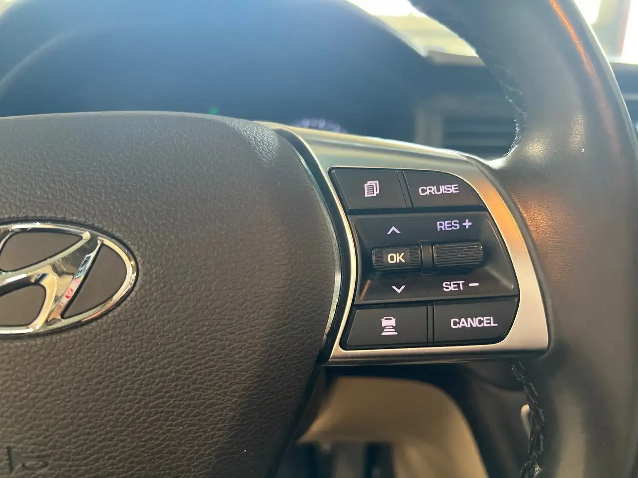 Hyundai SONATA снимка Hyundai SONATA