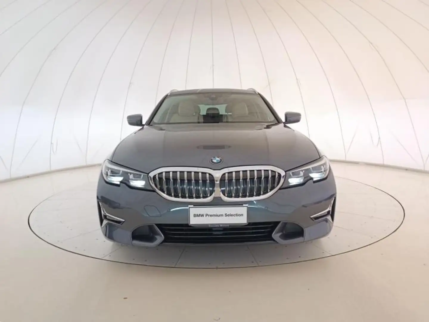 BMW 320 d Touring mhev 48V Luxury auto Grigio - 2