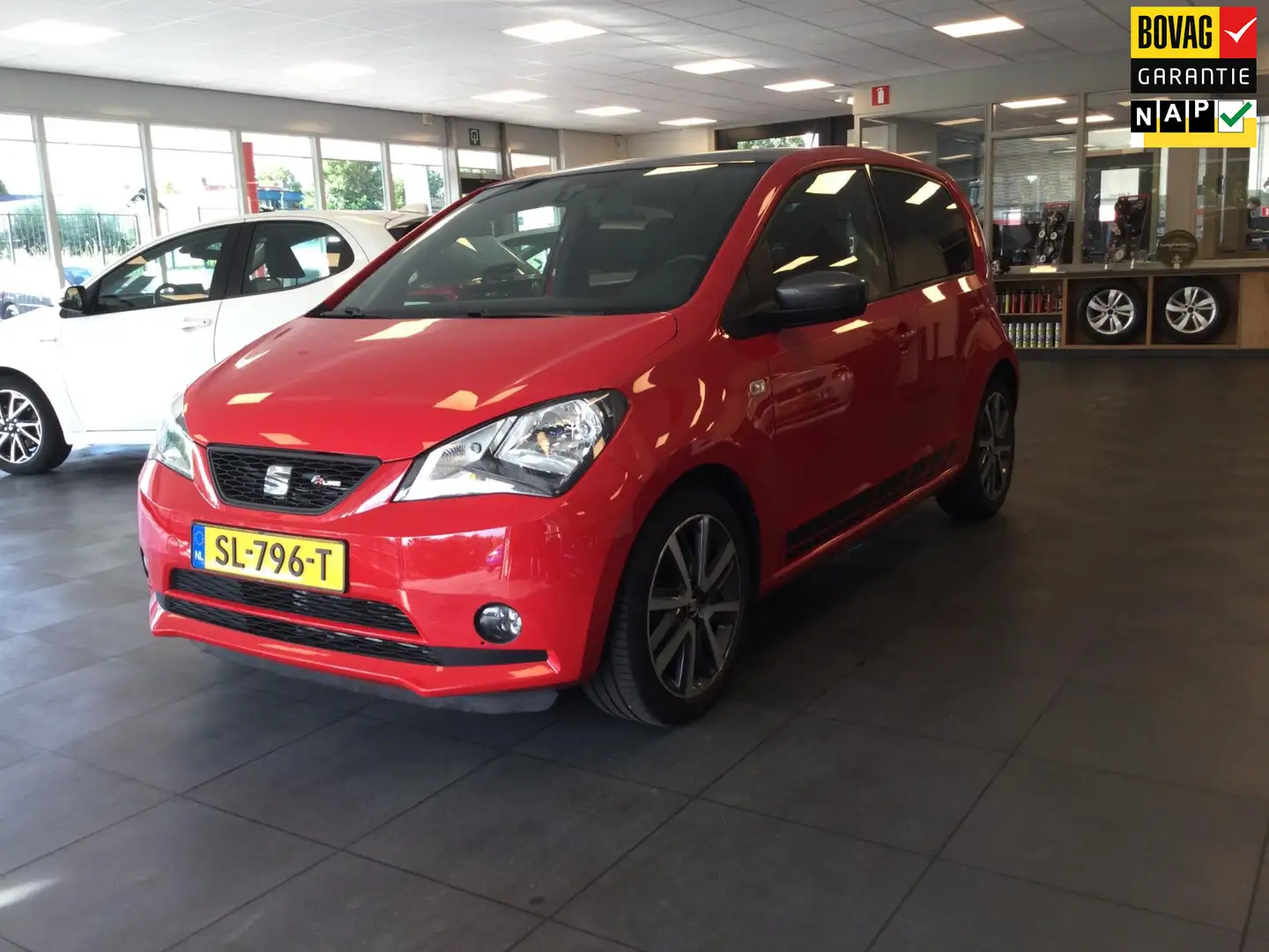 SEAT Mii 1.0 FR PDC AIRCO Rood - 1