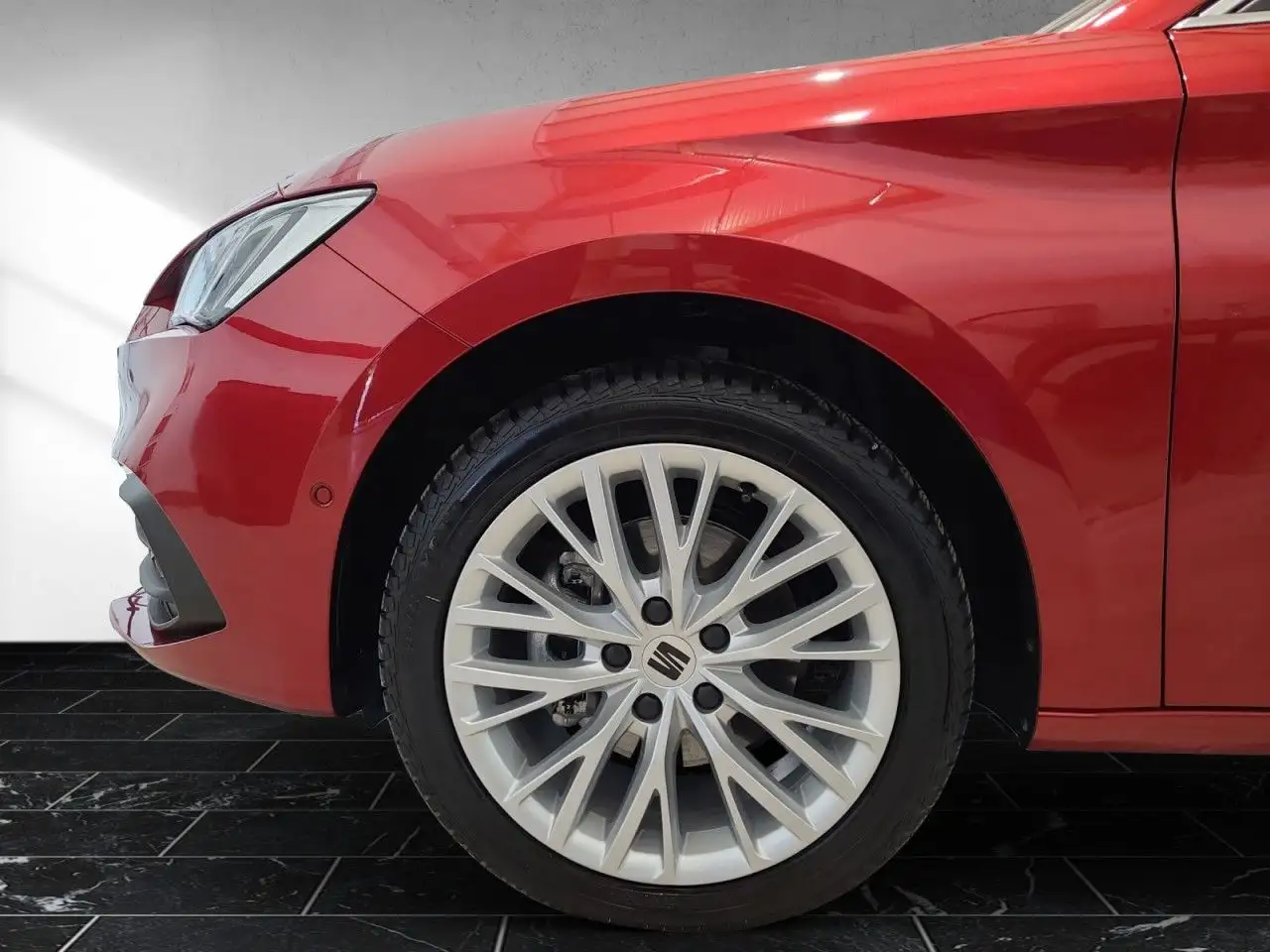 SEAT Leon Xcellence Bluetooth Navi LED Klima 14