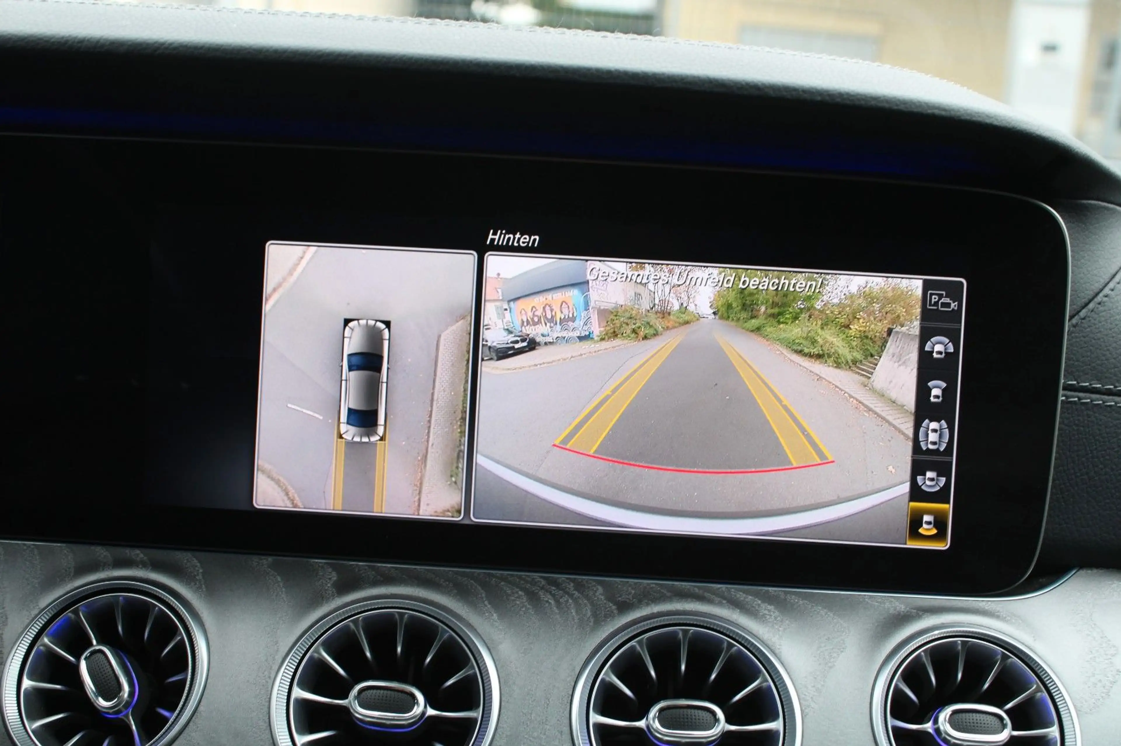 Mercedes-Benz CLS 350 AMG Line Leder SD Distronic Plus — photo 6