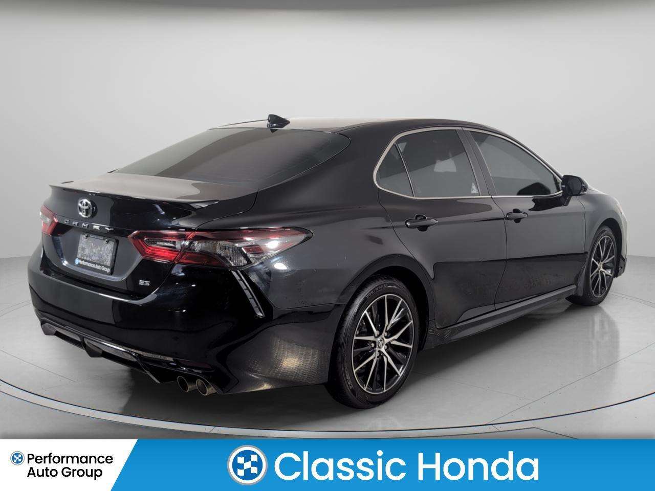 2024 Toyota Camry SE No Accidents One Owner Sunroof Alloy Wheels — снимка 1