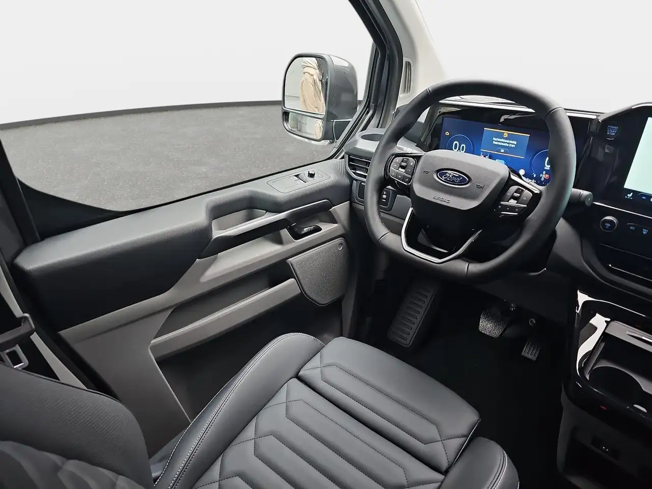 Ford Tourneo Custom TOURNEO CUSTOM 2.0 ECOBLUE AUTO. L1 TITANIUM X NAV 9