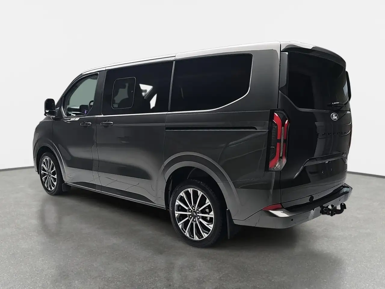 Ford Tourneo Custom TOURNEO CUSTOM 2.0 ECOBLUE AUTO. L1 TITANIUM X NAV 5