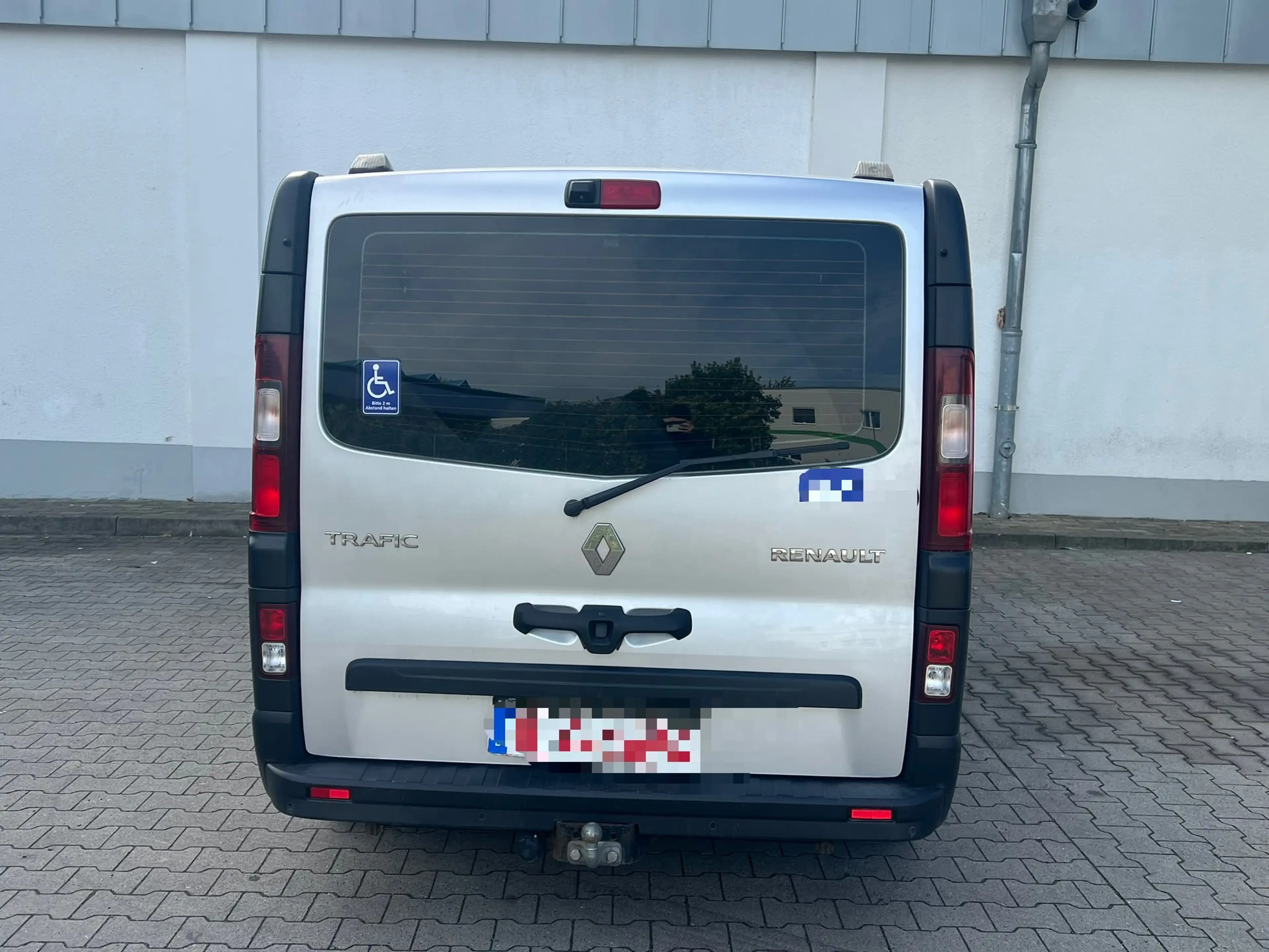 Renault Trafic 1.6 L2H1 Expression *9.SITZER+RAMPE+BEHINDERT* 2016 — photo 6