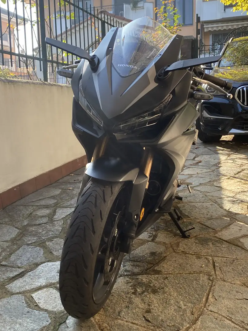 Honda CBR 500 R Nero - 1