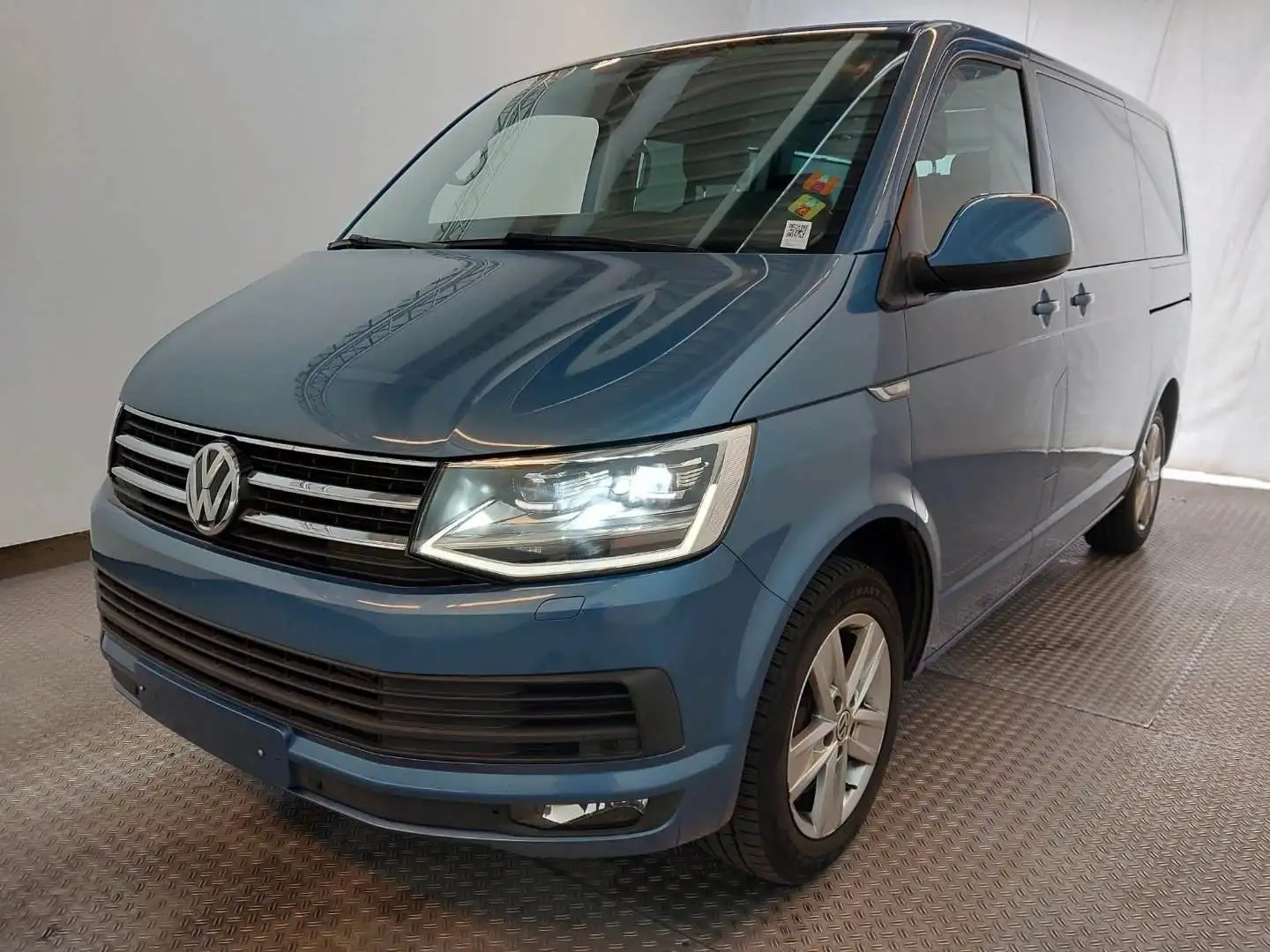 Volkswagen T6 Multivan 2,0 TDI DSG Highline*LED*KAMERA*VOL Blauw - 2