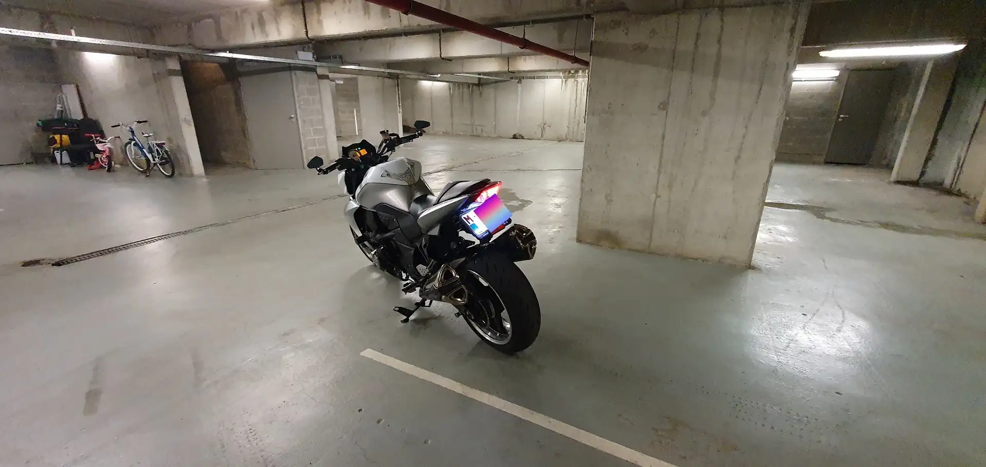Kawasaki Z 1000 ABS Bílá - 1