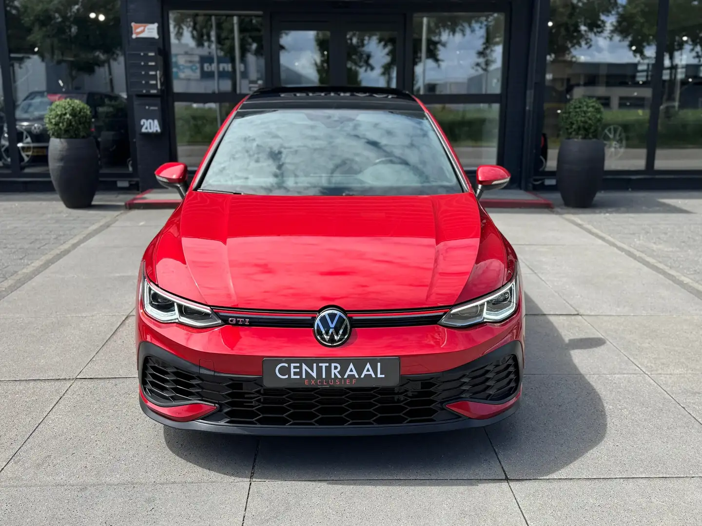Volkswagen Golf GTI Clubsport 2.0 TSI 300PK|Pano|Camera|IQ Light|ACC|C Rood - 2