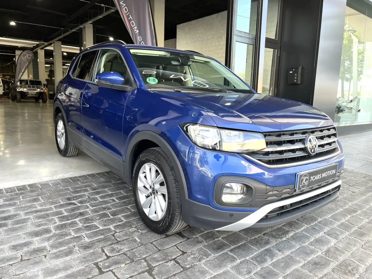 Volkswagen T-Cross 1.0 TSI Advance DSG7 81kW Azul - 1