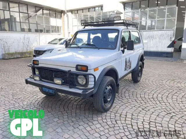 Lada Niva 1.7 MPI 82cv - GPL - AUTO NON RICONDIZIONATA