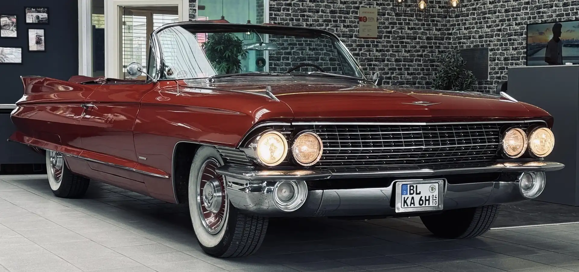 Cadillac Series 62 | H-Zulassung | 3 HD. | Top Zustand Rot - 1
