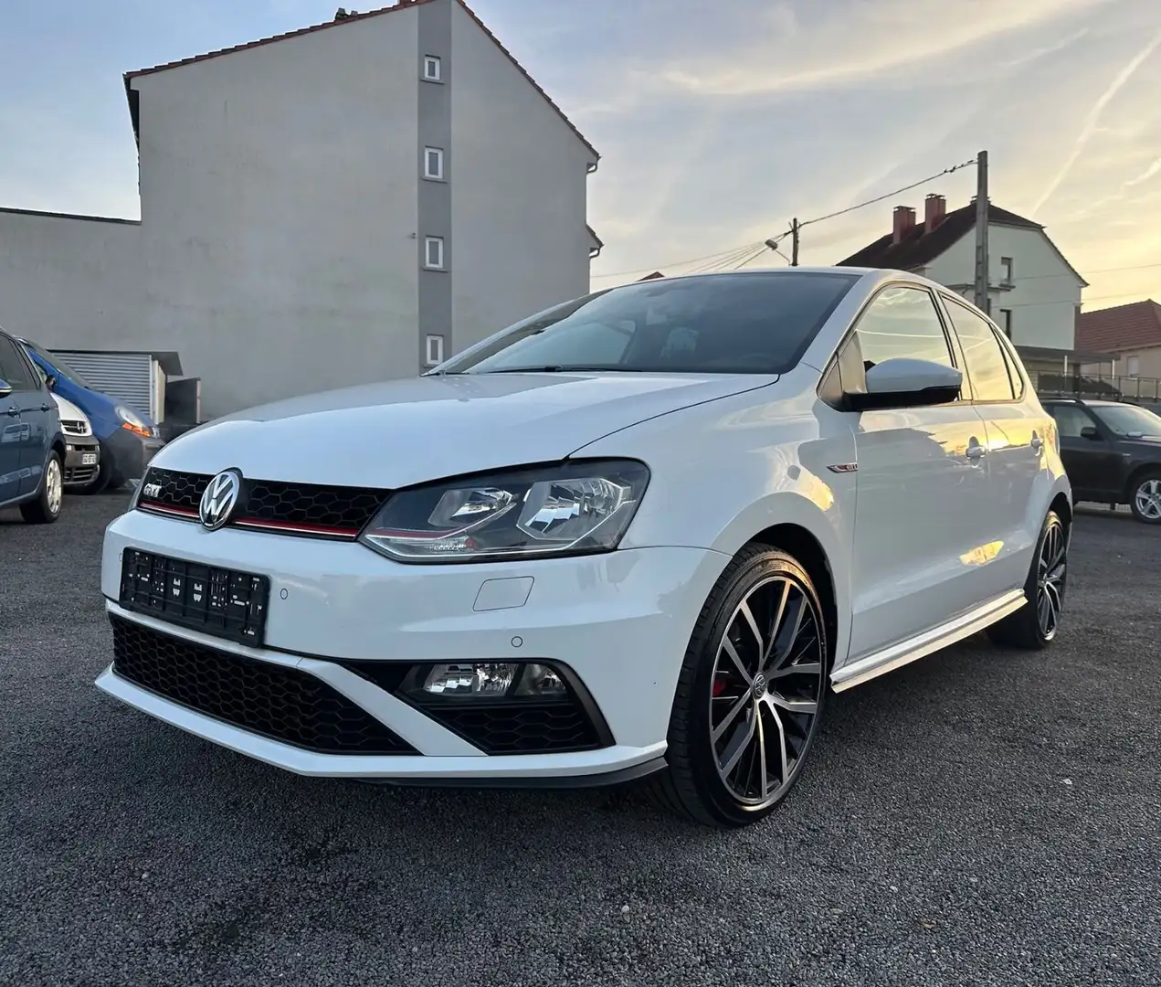 Volkswagen Polo V GTI DSG7 SHZ + PDC + TEMP Weiß - 2