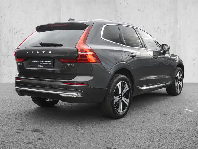 Volvo XC60 view 4