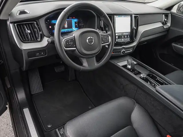 Volvo XC60 view 10