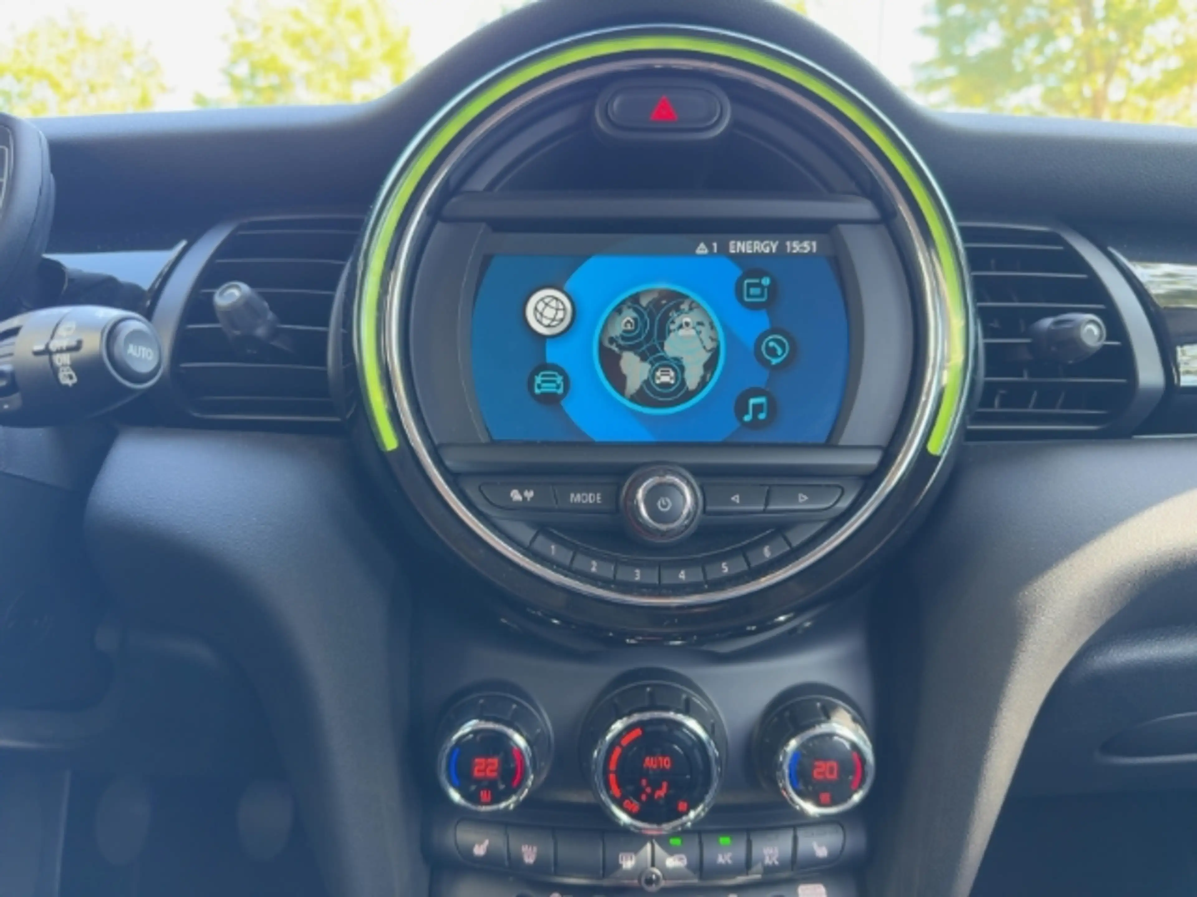 MINI One 5-Türer LED Mehrzonenklima 2-Zonen-Klimaautom Klim — photo 10