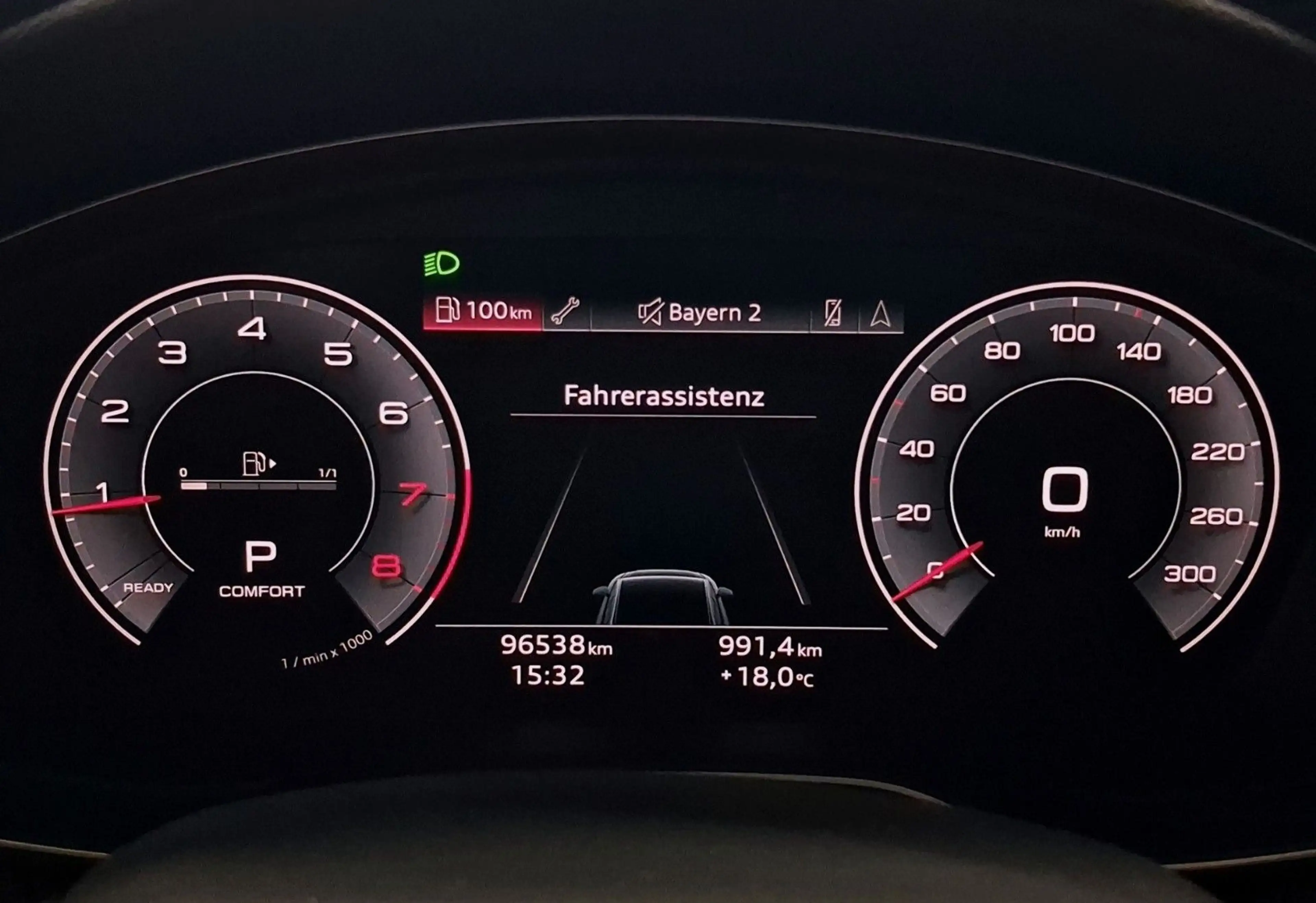 Audi A4 Avant 45 TFSI quattro,Navi,LED,ViCo,ACC,AHK — photo 16