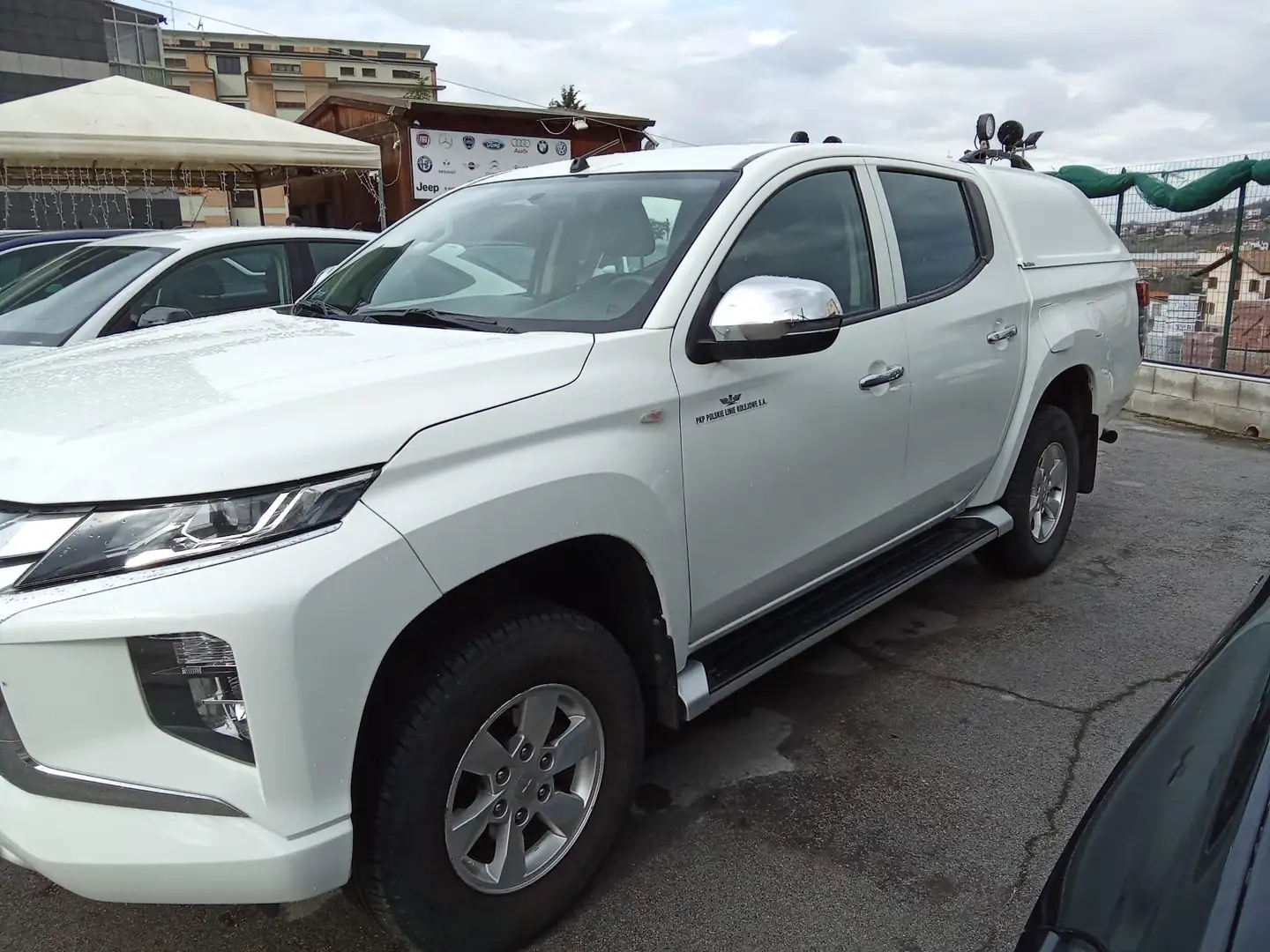 Mitsubishi L200 DOPPIA CABINA NEW MODEL Blanc - 1