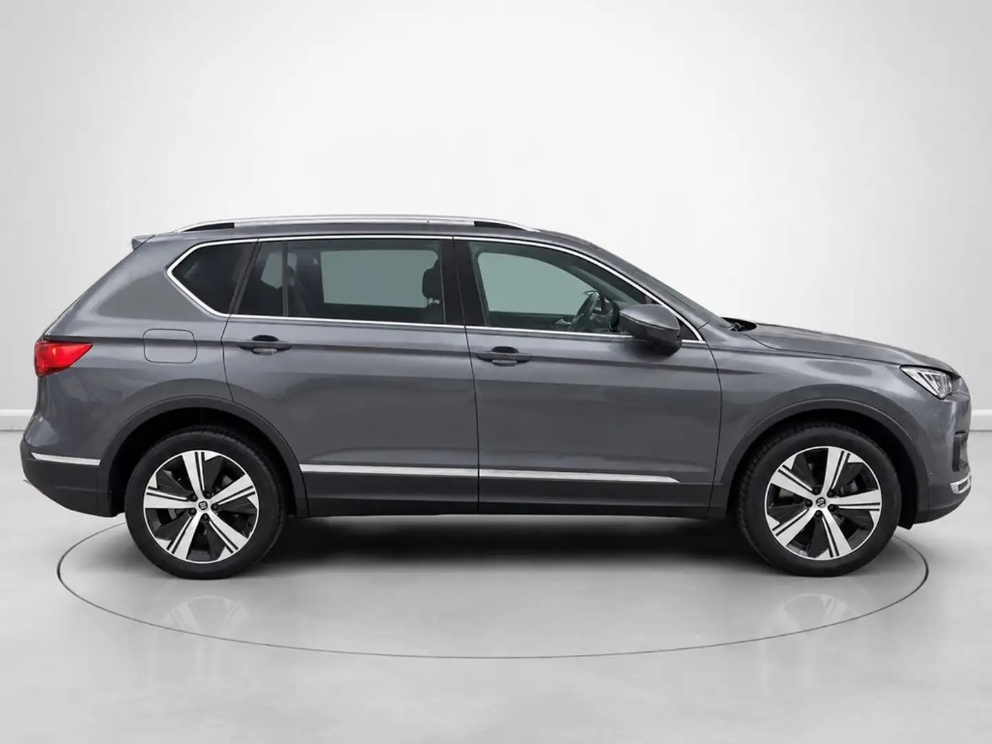 SEAT Tarraco 1.4 e-Hybrid Xcellence DSG Gris - 2