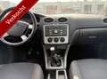 Ford Focus 1.6-16V Futura, airco, cruisecontrol, nette auto, Grijs - thumbnail 2