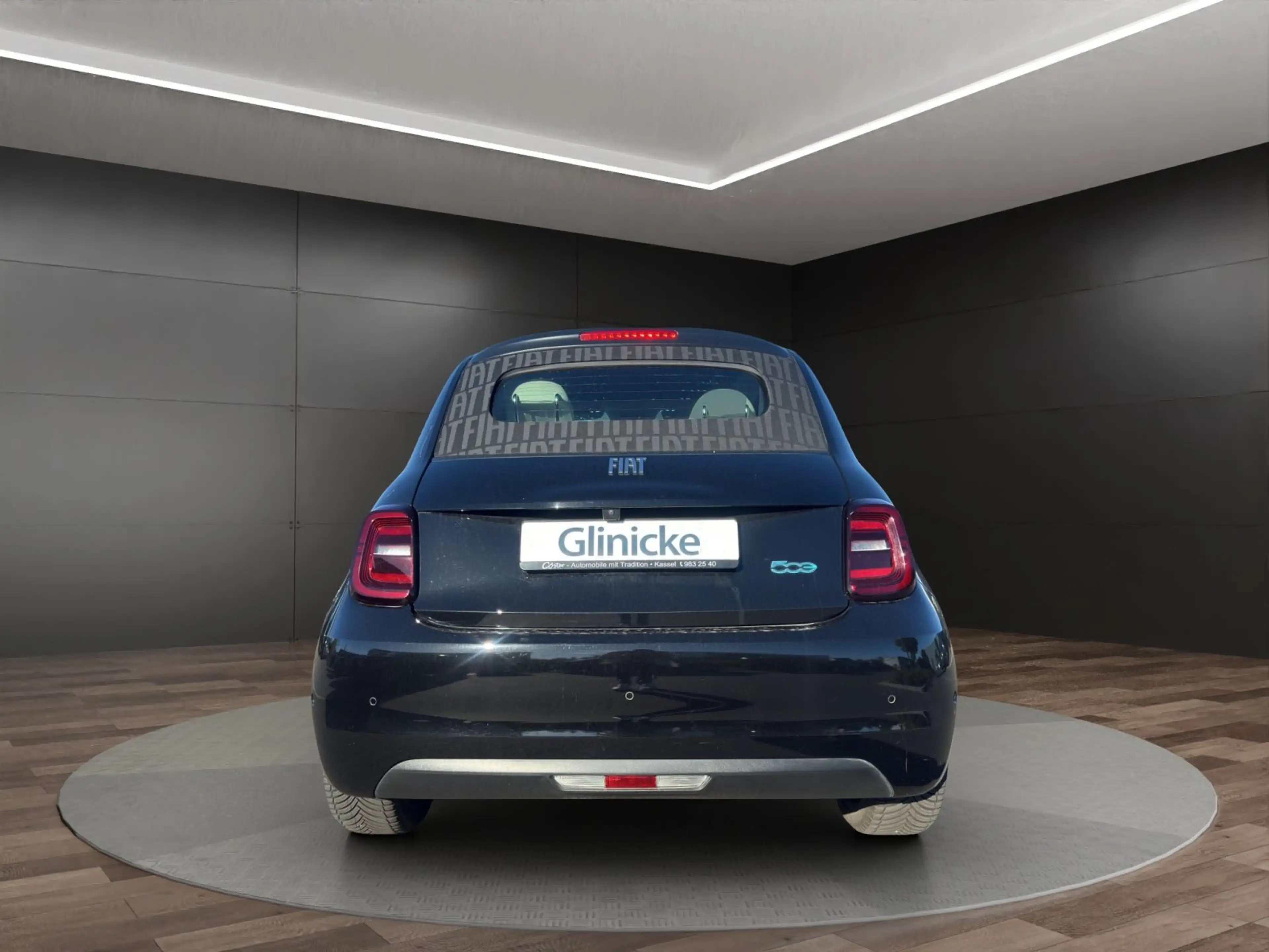 Fiat 500e Cabrio By Bocelli — photo 4