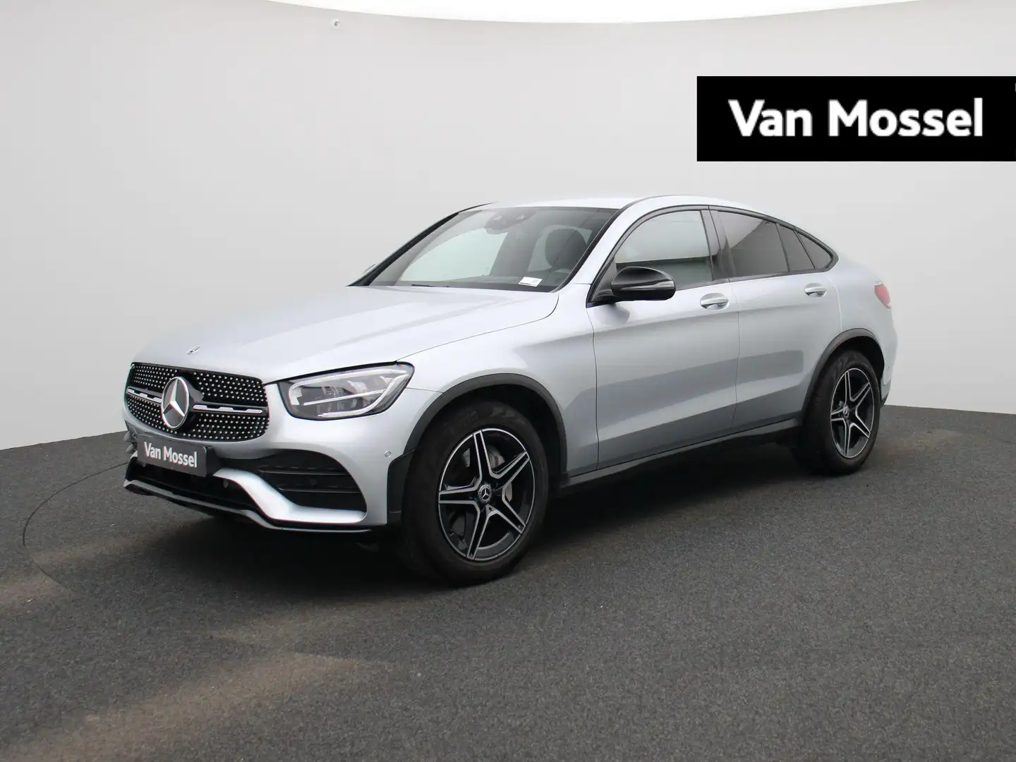 Mercedes-Benz GLC 200 Coupé GLC d AMG LINE - NIGHT PACK - FULL LED - CAM Plateado - 1