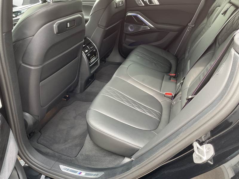 BMW X6 M60i xDrive M Sportpaket Pro-Bowers & Wilkins Diam — photo 11