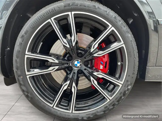 BMW X6 view 6
