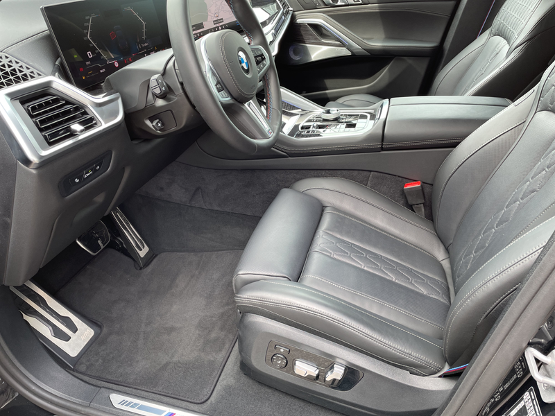 BMW X6 M60i xDrive M Sportpaket Pro-Bowers & Wilkins Diam — photo 10